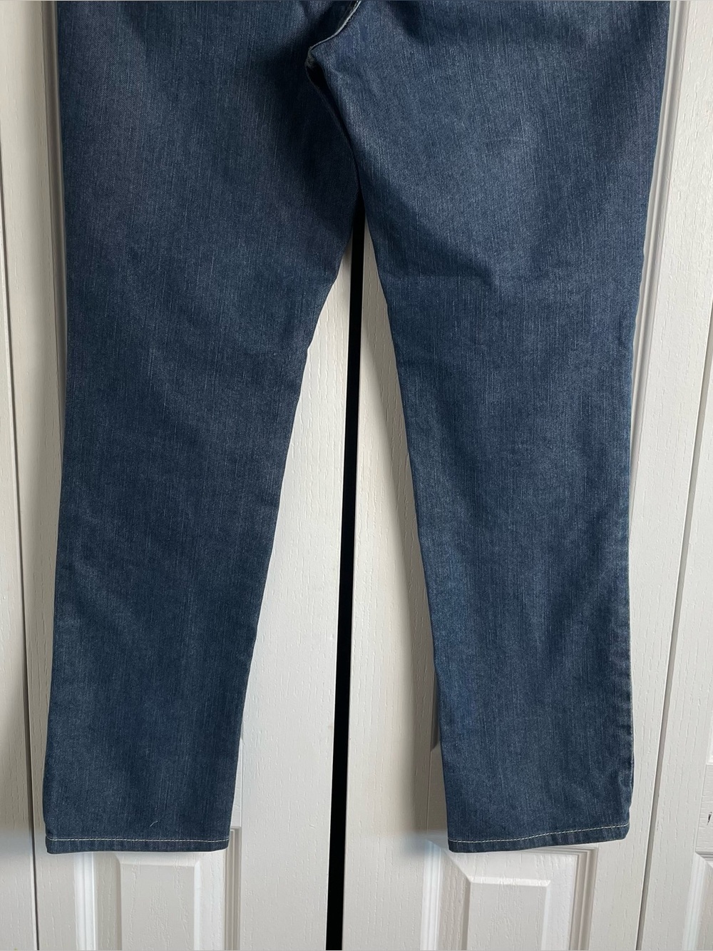 Chico's Platinum Denim Ultimate Fit Slim Leg Jeans Women’s Size 0.5 (S/6) Blue - Picture 9 of 15